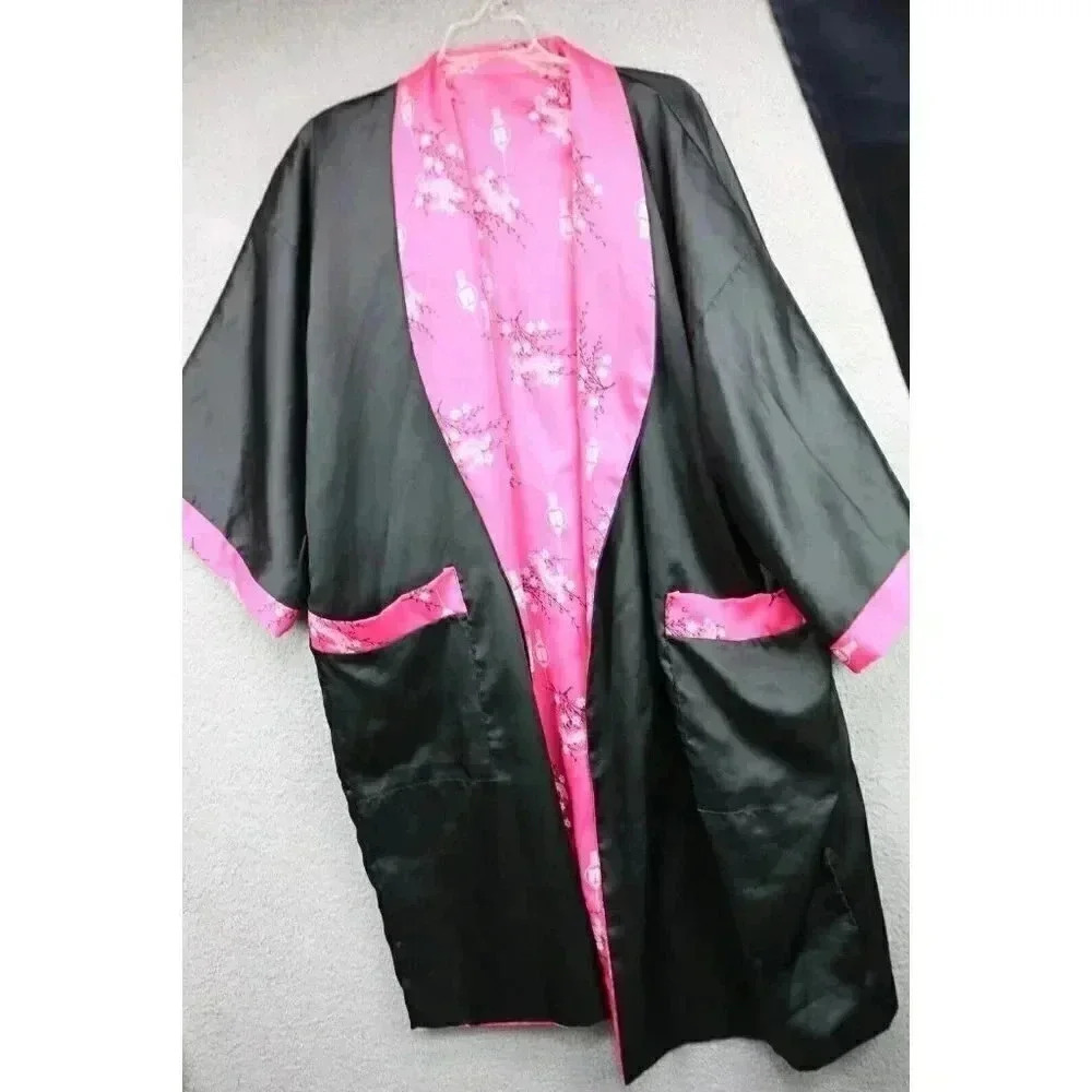 Women's Reversable Kimono Robe-Embroidered Dragon-One Size-Missing Belt-Pockets